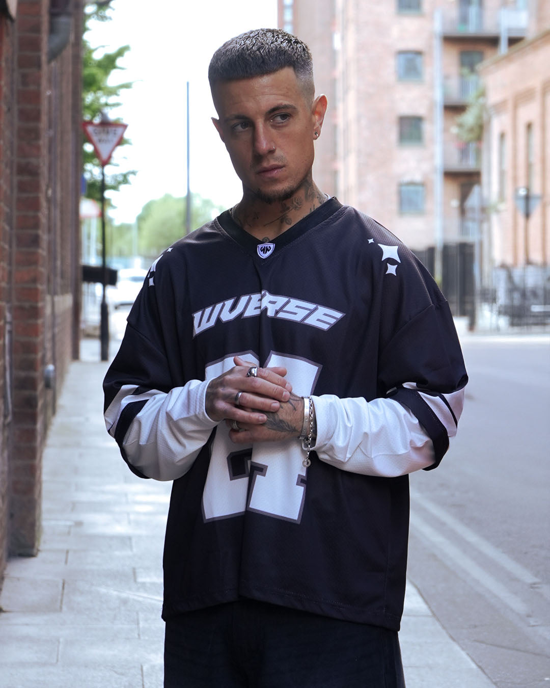 Evo NOIR: Black & White Oversized Streetwear Jersey
