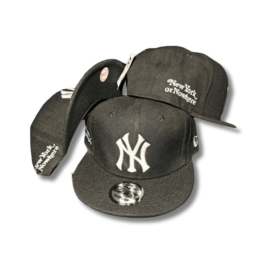 New York Yankees with White Embroidered Logo and “New York or Nowhere” Script Black – Snapback Cap